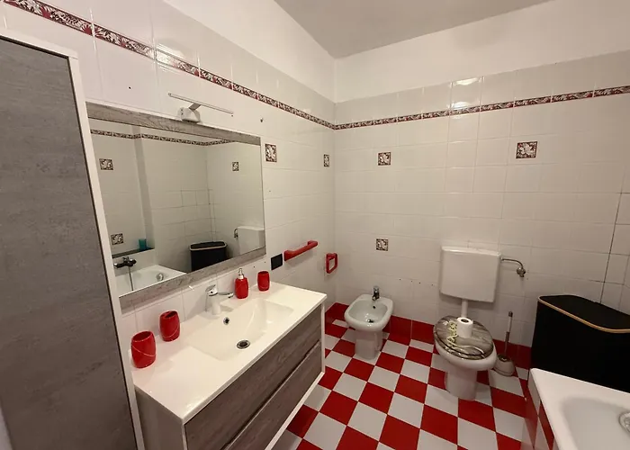 Semesterbostad Champions Poggi