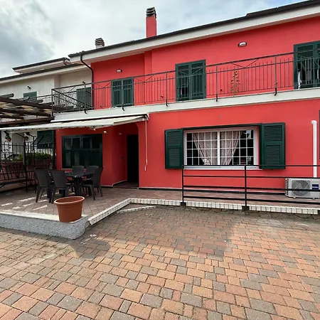 Champions 度假居 Poggi